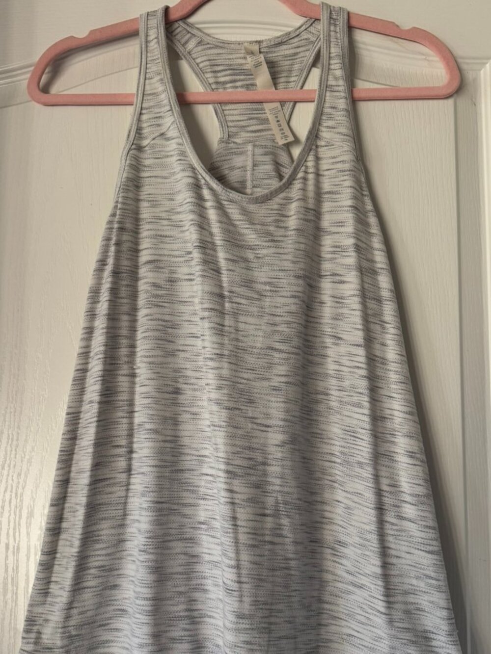 Lululemon workout tank